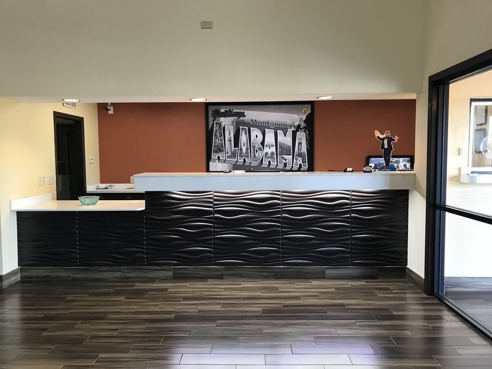 Super 8 By Wyndham Montgomery I-65 Екстериор снимка