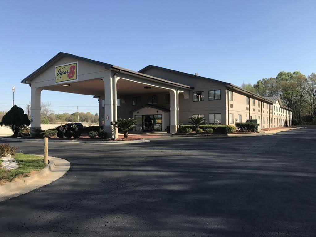 Super 8 By Wyndham Montgomery I-65 Екстериор снимка